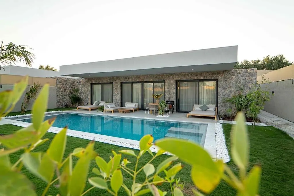 Viohouses 5- Luxury Private Korunakli Oezel Havuzlu Fethiye