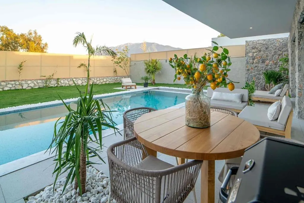 Viohouses 5- Luxury Private Korunakli Oezel Havuzlu Fethiye