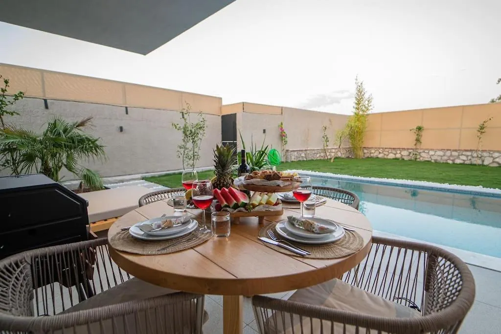 Viohouses 5- Luxury Private Korunakli Oezel Havuzlu Fethiye Villa